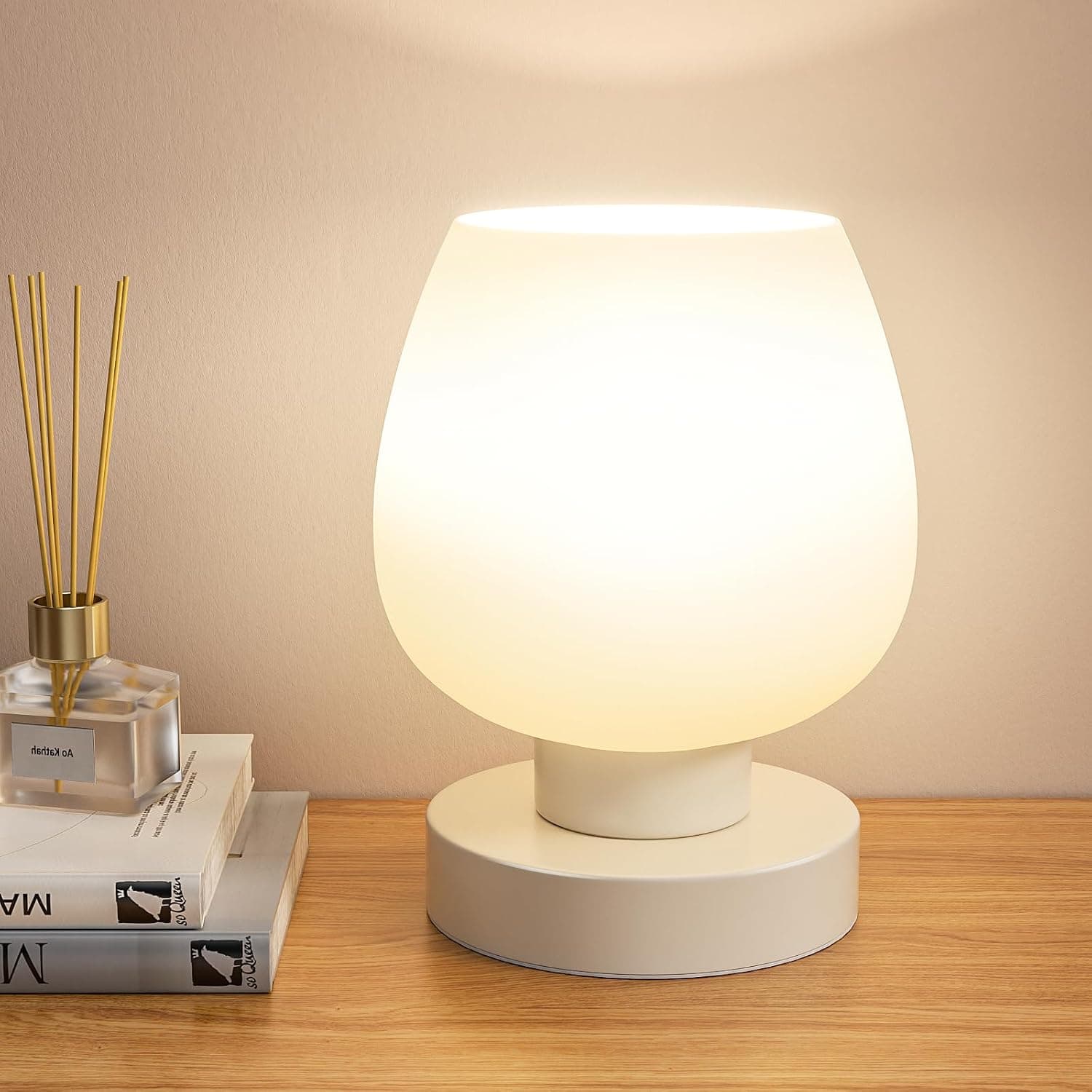 Seealle Glass-Shade Touch Table Lamp